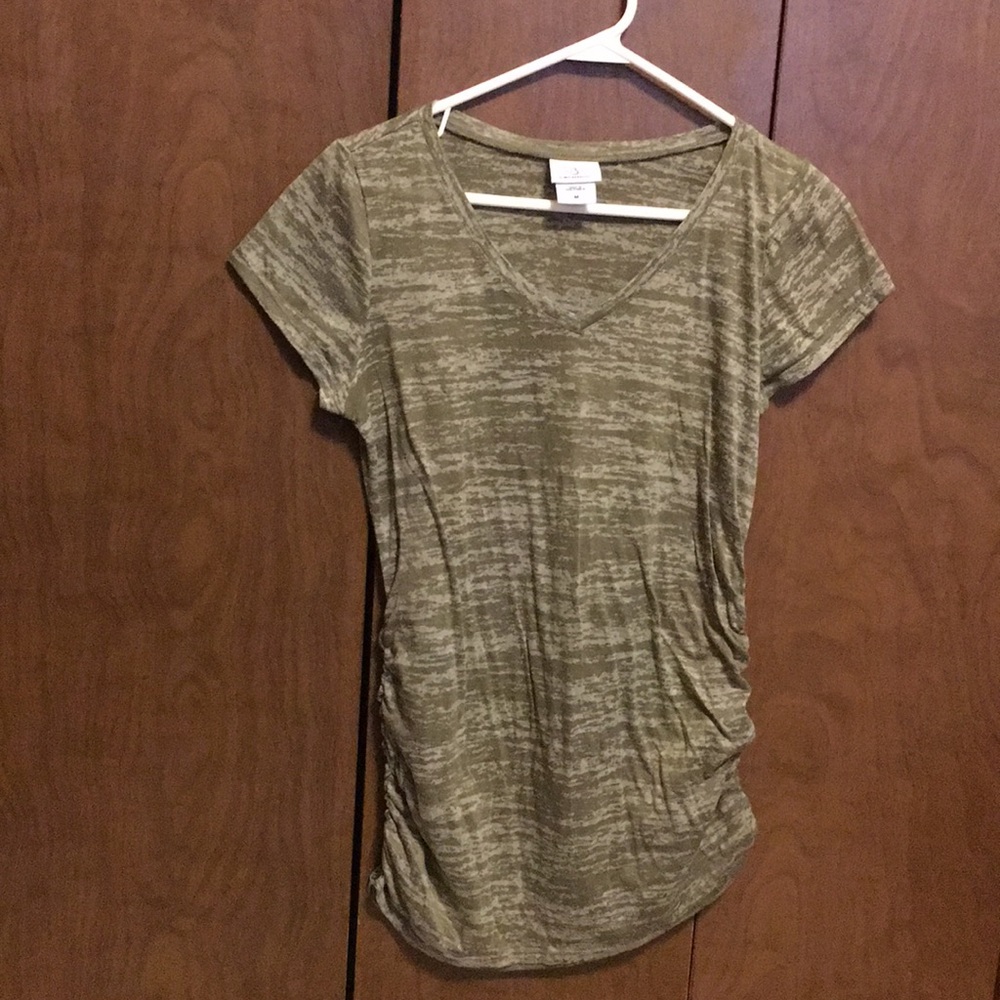 OhBaby motherhood shirt medium